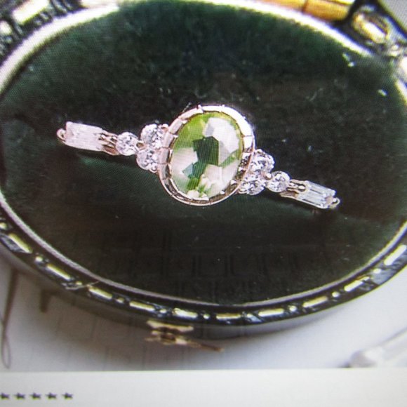 14K gold over silver Vintage Peridot Ring, size 7, missing one stone - Picture 3 of 5